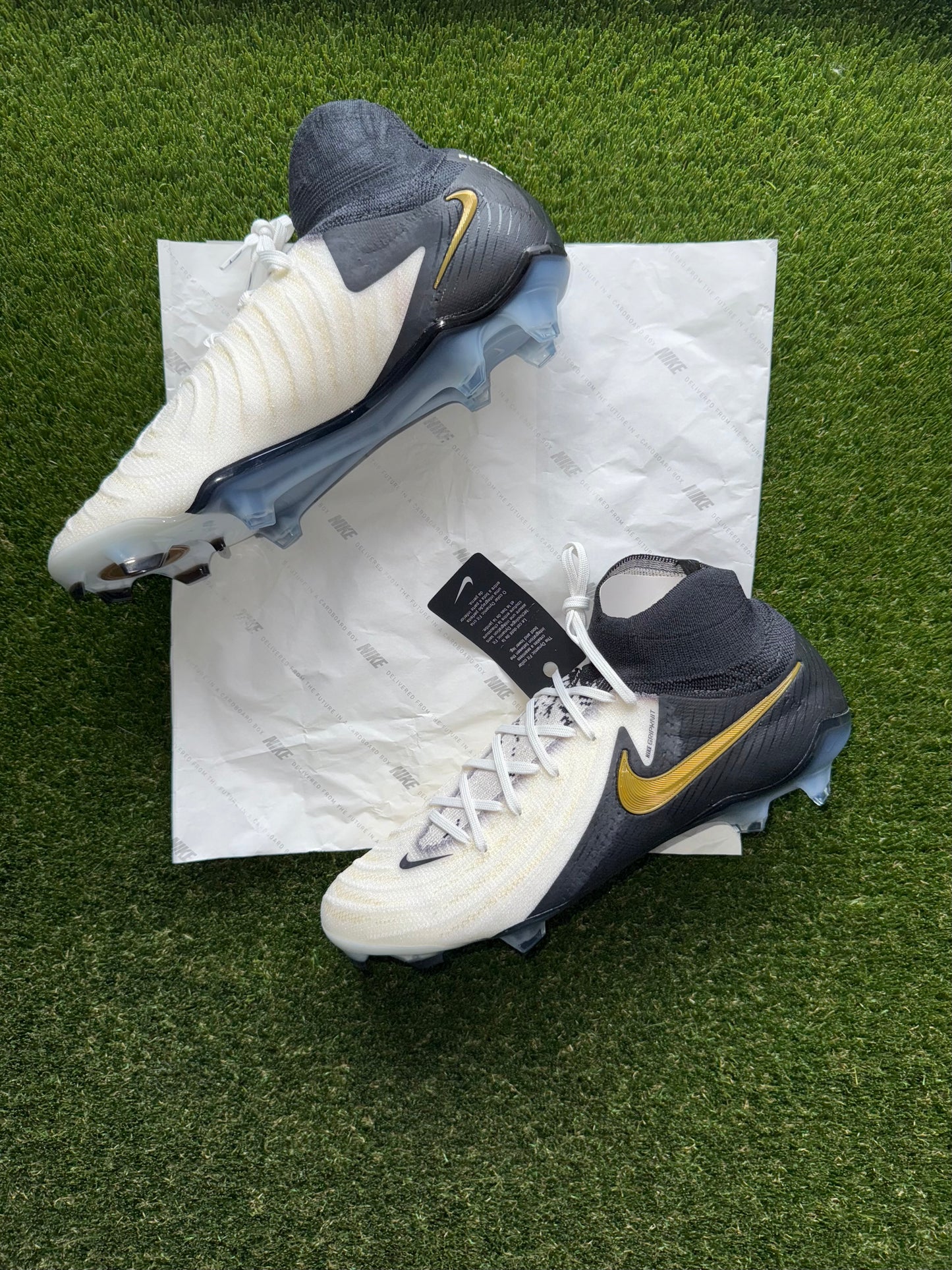 Nike Phantom GX 2 Luna FG