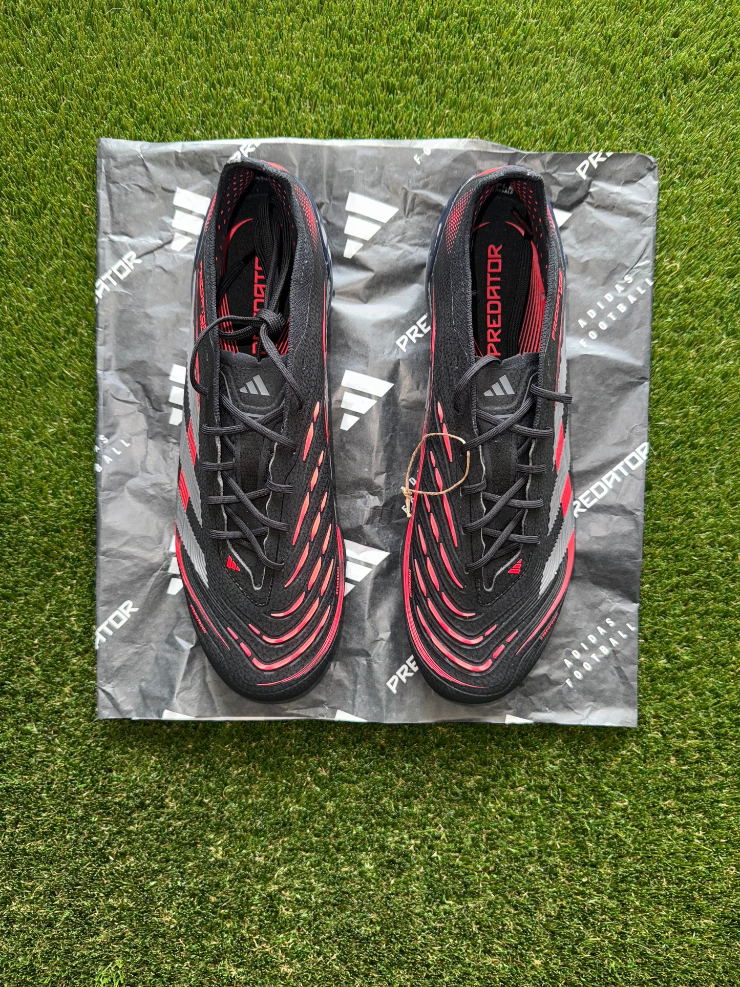 Adidas Predator Elite FG Laced Black/Grey/Lucid Red