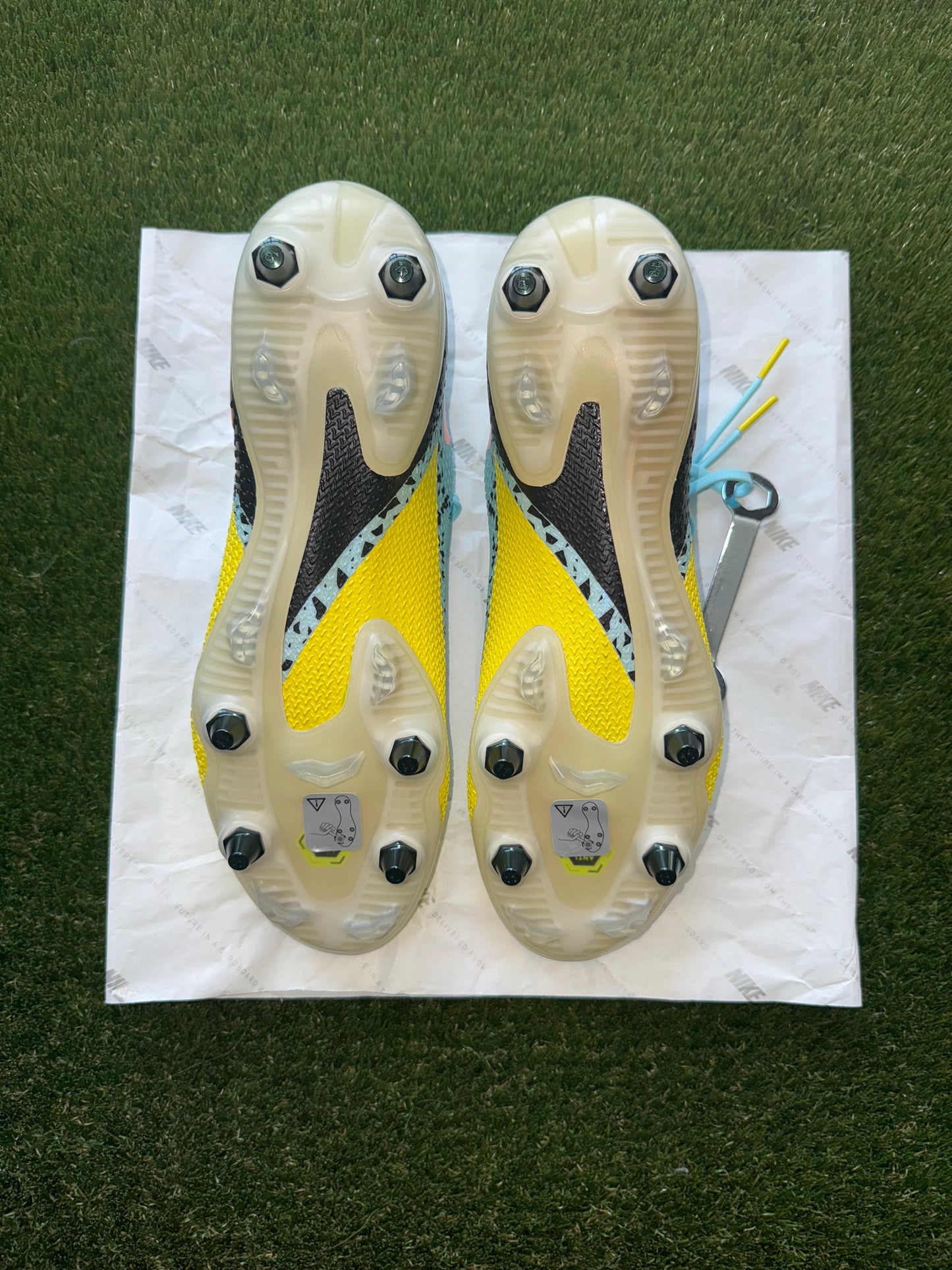 Nike Phantom GT2 Elite SG Deadstock Turquoise/Yellow