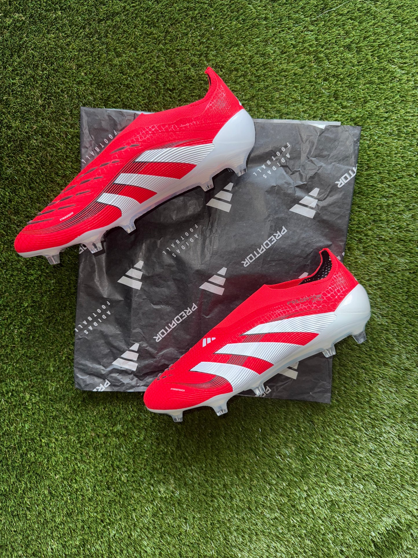 Adidas Predator Elite Laceless FG Lucid Red