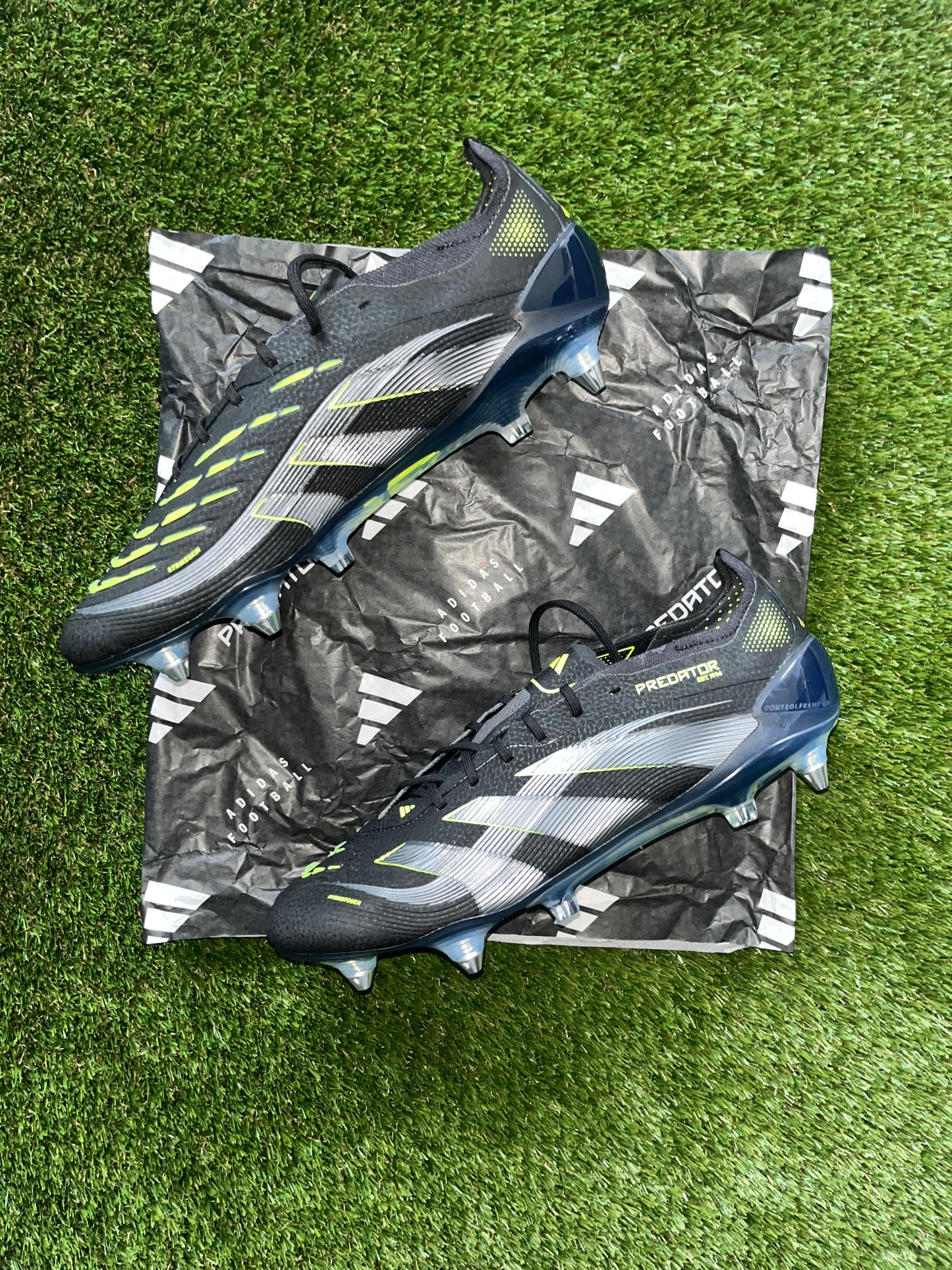Adidas Predator Elite Firm Ground Black/Lucid Lemon