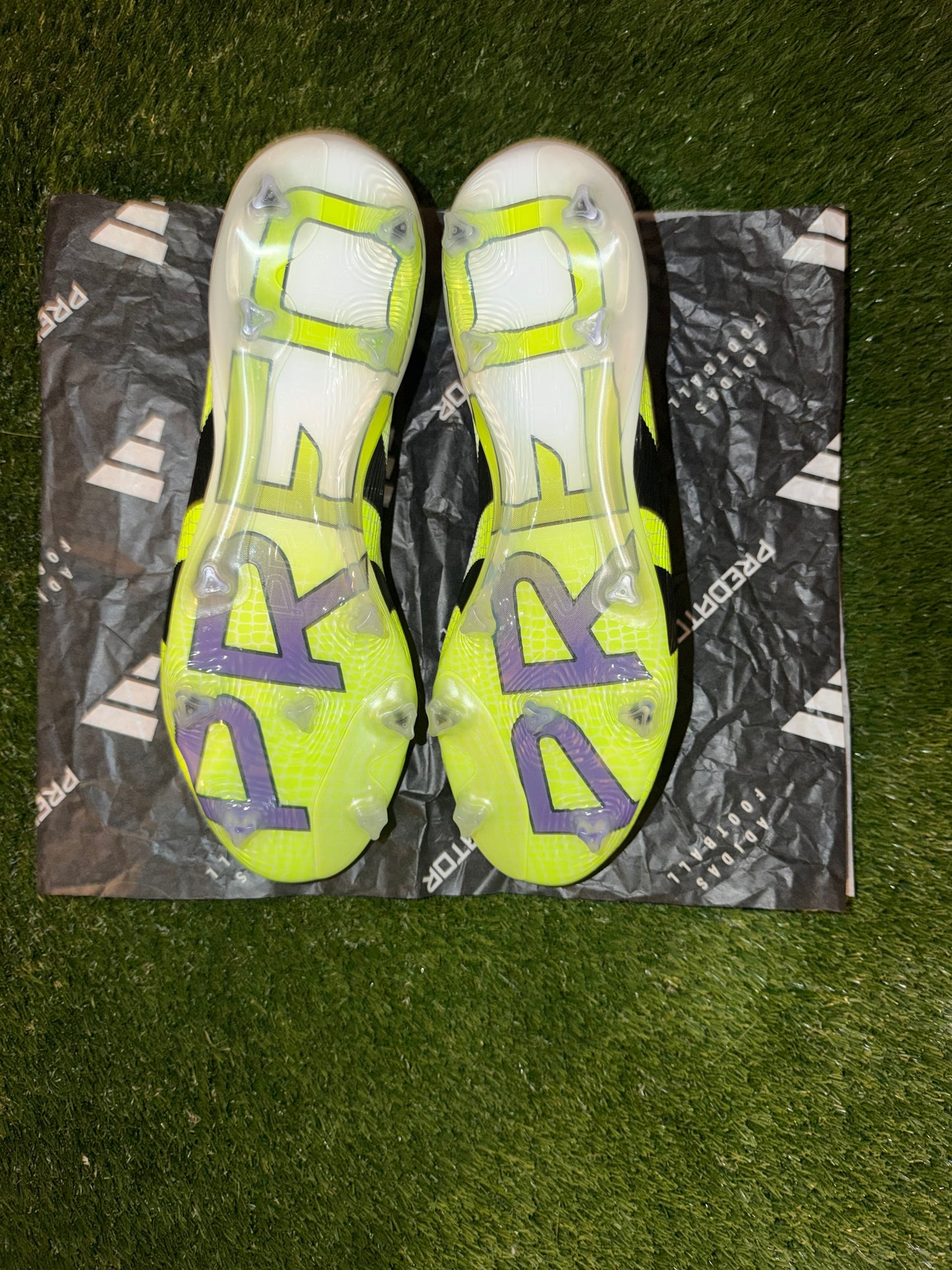 Adidas Predator Elite Laceless FG White / Black / Lemon