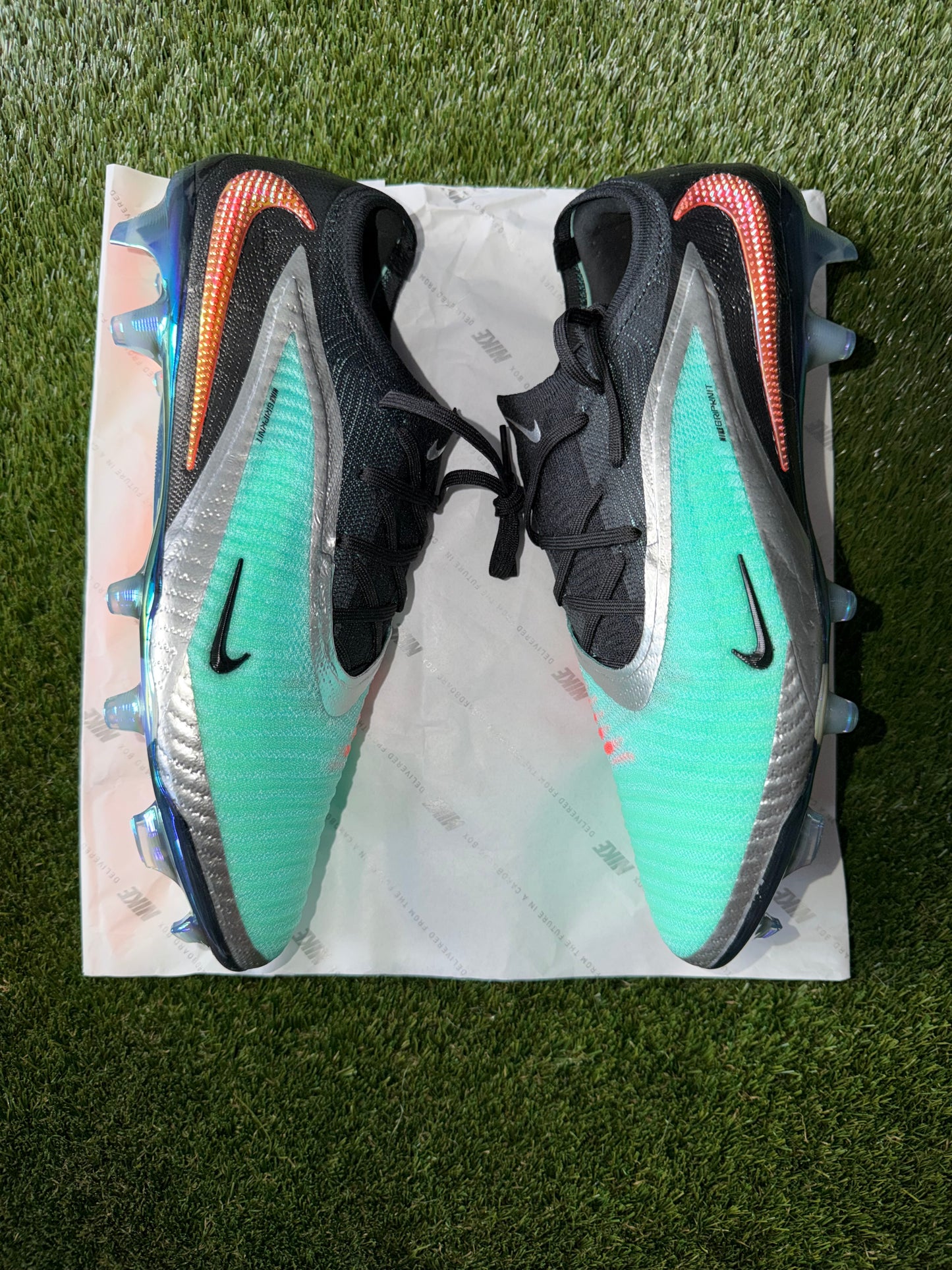 Nike Phantom 6 Elite Low Firm Ground Hyper Turquoise
