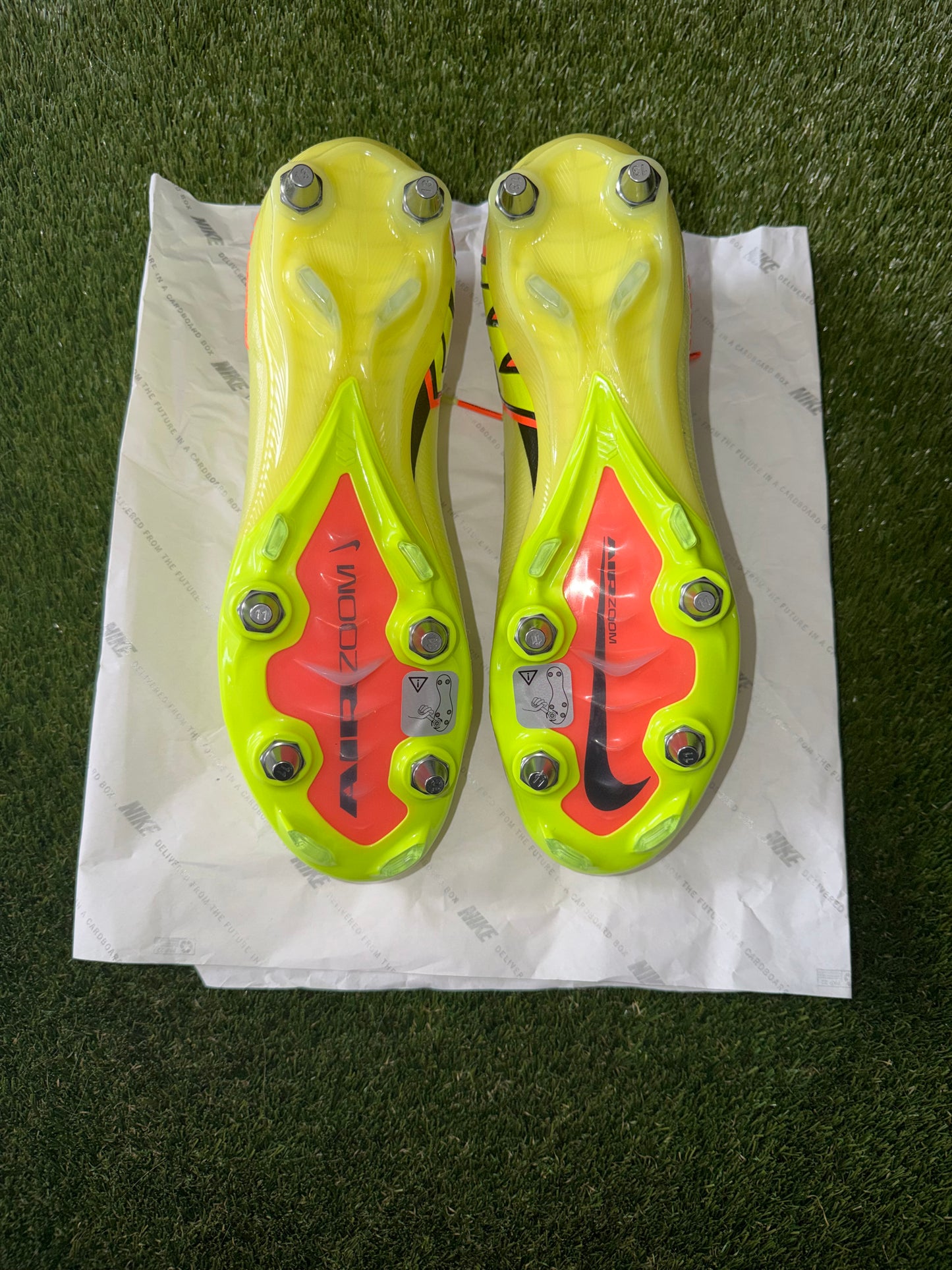 Nike Air Zoom Mercurial Vapor 16 Elite SG-PRO Volt / Yellow