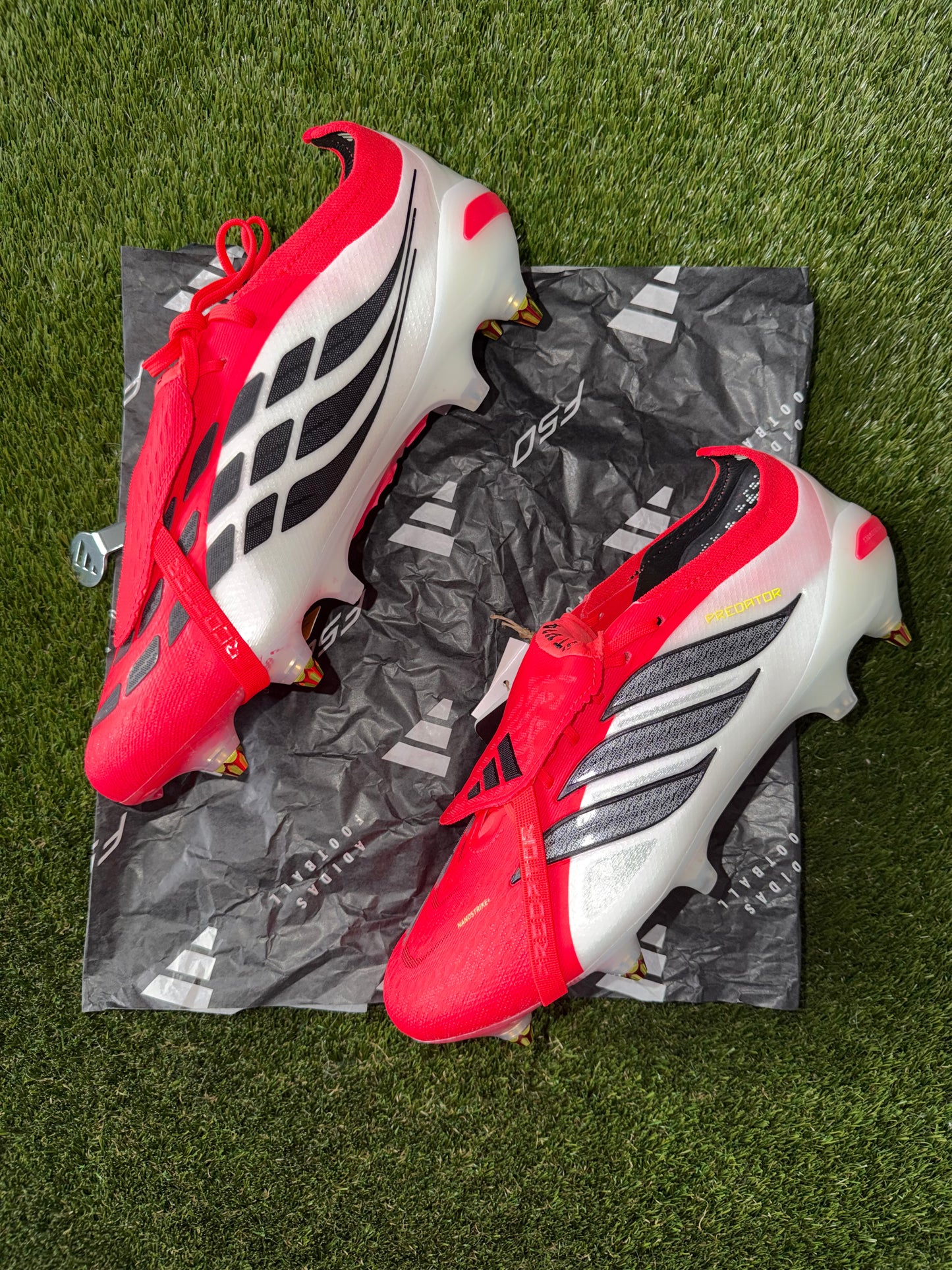 Adidas Predator Elite FT SG Lucid Red / Black